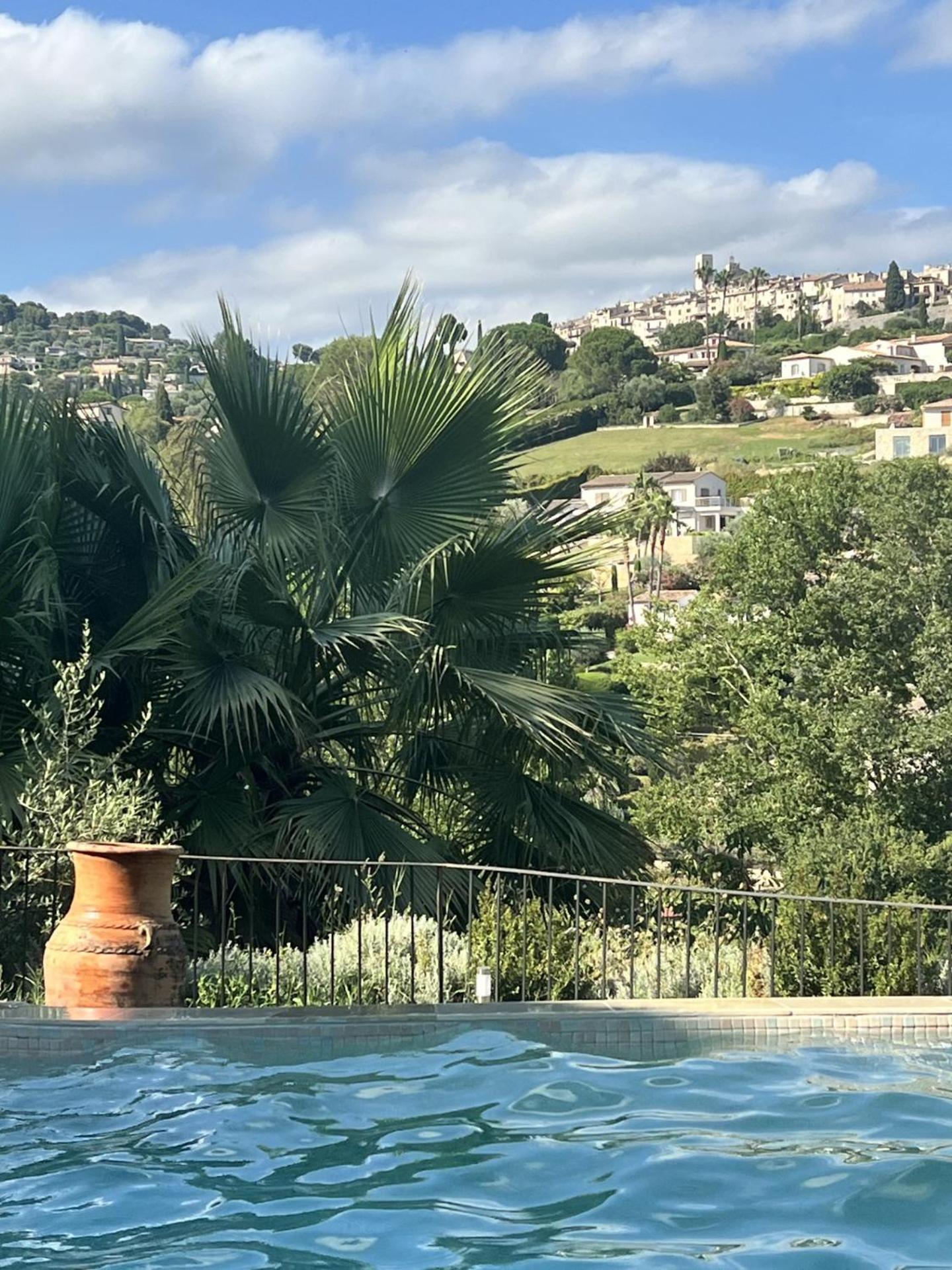 Le Mas Des Amandiers Saint-Paul-de-Vence Luaran gambar