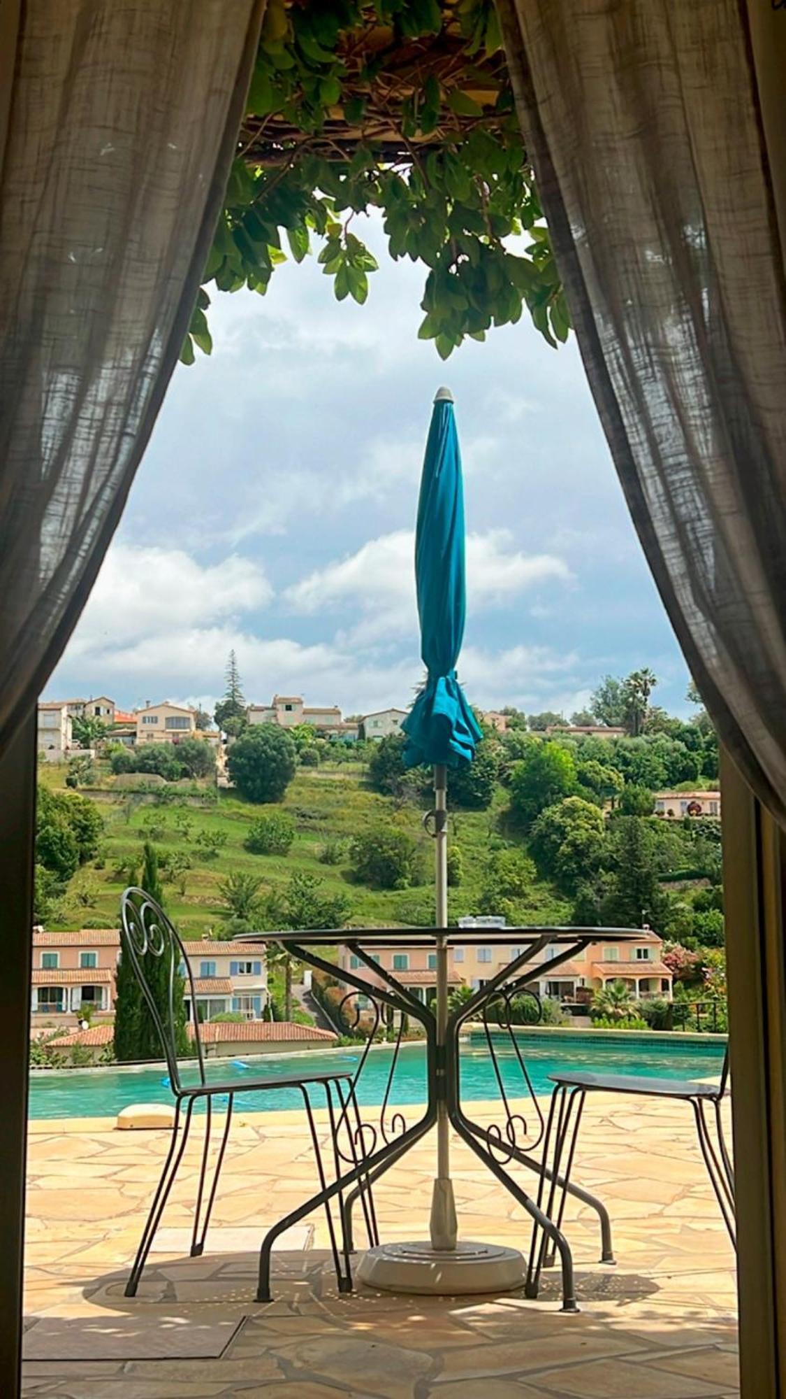 Le Mas Des Amandiers Saint-Paul-de-Vence Luaran gambar
